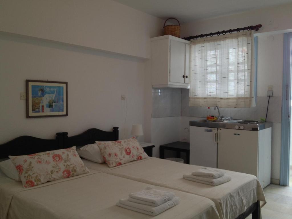 Sigma Studios On The Beach Naxos City Chambre photo